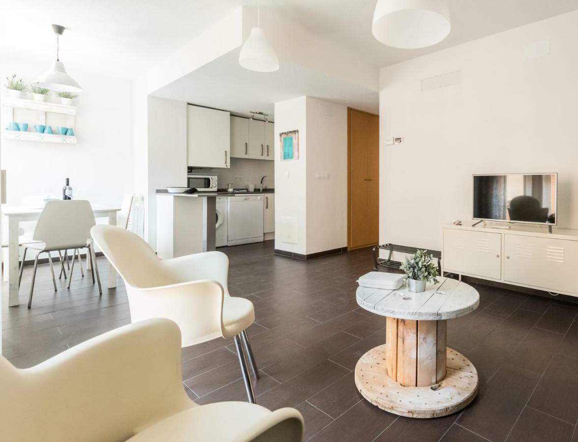 2 Habitaciones Apartamento Temporada En Lucero Madrid Buitenkant foto